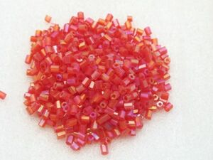 ガラスビーズ(S)　竹ビーズ 2.5x2mm レッド　約300個