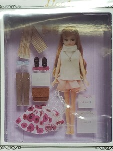 リカちゃん ミニチュアパッケージコレクション LiccA Stylish Doll Collections フルールデートスタイル ガチャ りかちゃん ドール 