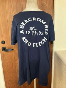 74 アバクロ　Abercrombie & Fitch メンズ　半袖Tシャツ　ネイビー　Sサイズ