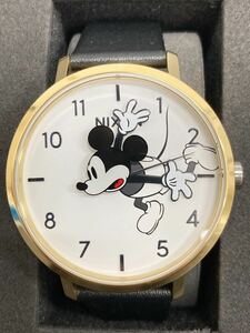 NIXON ニクソン Disney ディズニー コラボ メンズ 腕時計 アナログ ミッキーマウス 3針 文字盤 白 金縁 ベルト 黒 美品 