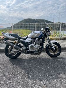 YAMAHA XJR1300 RP03J ちょいカスタム　セパハン仕様カッコいいです　車検つきR7年6月まで YAMAHA