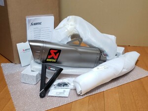 AKRAPOVIC｜レーシングライン│CBR1000RR-R/SP (20-23)│ステンレス製エキパイ フルエキ マフラー│SC82│アクラポビッチ