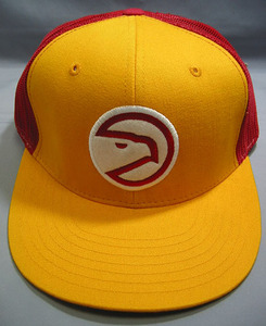 NBA アトランタフォークスHawks★メッシュCAP★Reebok Snap Back★黄色/赤★