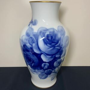 ★大阪/店舗受け取り可★大倉陶園 花瓶 フラワーベース ブルーローズ 薔薇 バラ 花器 花生け 花入れ 花挿 壺 インテリア 金縁 約高さ35cm★