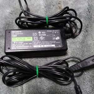 ◇ SONY ACアダプター 動作保証　　　　　16V 3.75mA 中古品