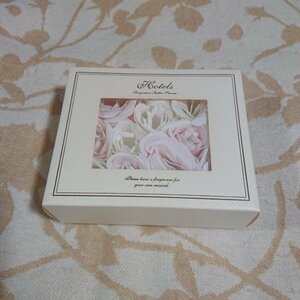 【Fragrance Flower Bath　フレグランスフラワーバス】入浴剤　ペタルルーム2