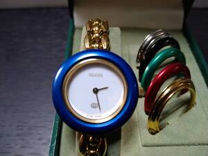 稼動品　電池交換済み　1100-L グッチ　チェンジベゼル6色 GUCCI レディース腕時計　保管箱付き