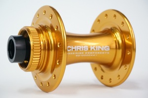 CHRIS KING Boost クリスキング フロントハブ センターロック 110×15 スルーアクスル 28穴 ゴールド 金 新品 お支払翌日発送 DCY1BB 0904