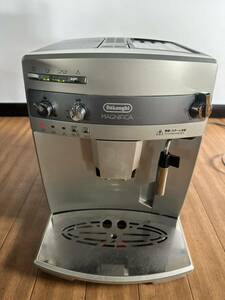 DeLonghi デロンギ MAGNIFICA マグニフィカ 全自動エスプレッソマシン ESAM03110S通電ジャンク品