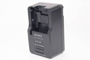 【外観特上級】SONY リチャージャブルバッテリーパック バッテリーチャージャー付　#u3527