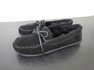 本州送料無料 展示品 ミネトンカ MINNETONKA モカシン スリッパ 色：ブラック サイズ：24.0ｃｍ レデイーズ ハードソール