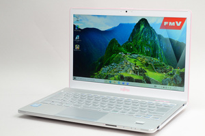 [中古]FUJITSU LIFEBOOK SH SH75/B1 FMVS75BSPG sakuraピンク