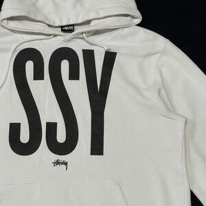 STUSSY ビッグロゴ デカロゴ パーカー 白黒 フーディー ステューシー　　前後続きロゴ!！ ホワイト スウェット トレーナー スケート YL457