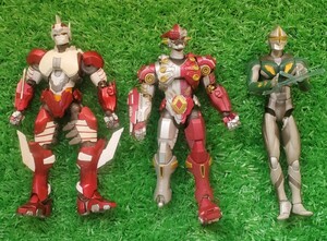 メディアワールド ULTRA-ACT ウルトラアクト ジャンキラー ウルトラマン ゼロ ジャンボット ミラーナイト フィギュア ウルトラマン