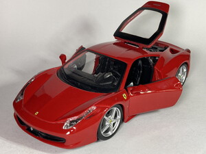 フェラーリ Ferrari 458 イタリア Italia 1/24 - ブラーゴ Bburago