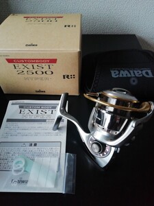 超希少 極美品 DAIWA イグジストハイパーカスタムボディ2500 RCSスプール ハンドル アイズファクトリードレスアップパーツ ダイワ