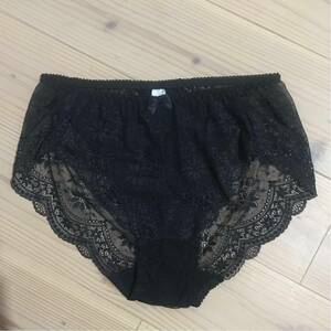 新品！送料無料！レディース 女性 ショーツ パンツ 下着 アンダーウェア レース 薄い 軽い 伸縮性 通気性 Lサイズ ビッグ92-100