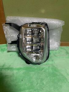 ★美品★ 三菱 純正 B34W B35W B37W B38W ekクロス LED ヘッドライト 左側 助手席側 100-23773 ヘッドランプ 打刻 C