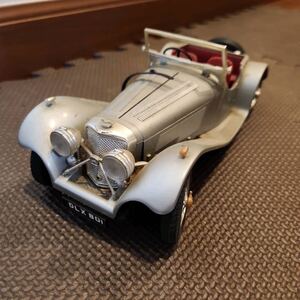 1937 Bburago JAGUAR SS100 ロードスター ブラーゴ1/18ジャガーSS100 管理217