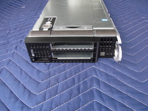 ▽HP ProLiant BL460C Gen8 ベアボーン / 同タイプ3台あり (MB689)