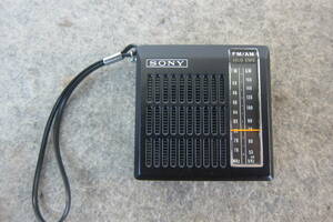 SONY ソニー FM/AM 2バンドラジオ TFM-3710 アンテーク 新9V電池付 動作確認品 12-36-1