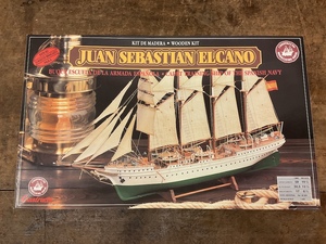 未組立 木製帆船模型 CONSTRUCTO ファン・セバスチャン・エルカノ JUAN SEBASTIAN ELCANO スケール 1:205 ジャンク扱い