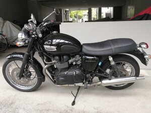 トライアンフ ボンネビル t100