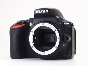 ★動作未確認★ ニコン NIKON D5600 ボディ ★バッテリーなし #S1403