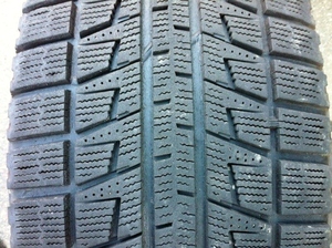 バリ山スタッドレス 255/45R18 BRIDGESTONE BLIZZAK REVO 2ブリヂストンブリザックレボ 1本 BENZ W221 W222 AUDI A7 A8 CL W216 STS XK E38