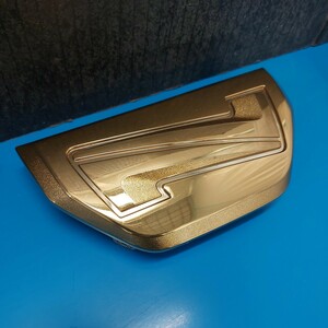 TOYOTA NOAH GOLD EMBLEM トヨタ ノア ゴールドエンブレム ZRR70W ラジエータグリル 75311-28270 VIP CUSTOM ビップ カスタム