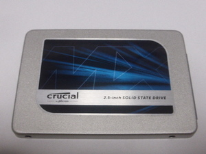 Crucial MX300 SSD SATA 2.5inch 525GB 電源投入回数1556回 使用時間2011時間 正常94%判定 CT525MX300SSD1 本体のみ 中古品です