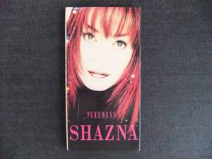 CDシングル8㎝-3　　　　 　SHAZNA　　　　 PURENESS 　　　シャズナ　　　音楽　歌手　　同梱可能　ロックバンド　IZAM