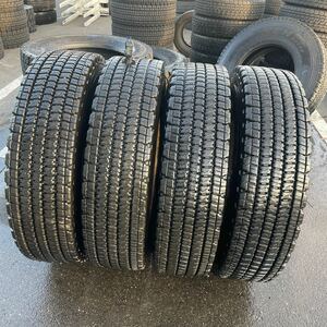 11R 22.5 ダンロップ 16PR 地山中古　 激安美品　4本セット：70000円