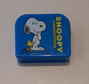 SNOOPY & WOODSTOCK レトロ 鉛筆削り 手動 ピーナッツ 文房具 えんぴつ けずり スヌーピー ウッドストック コレクション 青 ブルー レトロ