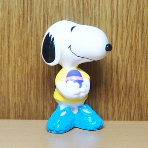 スヌーピー　フィギュア　PVC　イースター　たまご　うさぎ　靴　ブルー　エッグ　SNOOPY　ピーナッツ　アメトイ