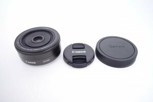 【極上品】キヤノン Canon 単焦点広角レンズ EF-M22mm F2 STM ブラック 【W10046A】