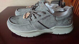 新品未使用タグ付き! スケッチャーズ SKECHERS EXPENDED BERMO 66303 28.0cm US10 ベージュ