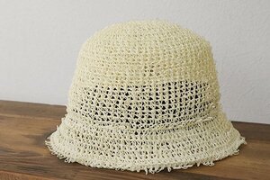 【送料無料 50%OFF 新品】HICOSAKA ◆ Pile Straw Bucket Hat デザインペーパー素材 バケットハット 白 ヒコサカ ◆23-H305