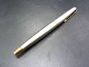 PARKER パーカー 万年筆 筆記用具 ステーショナリー レディース メンズ シルバー系×ゴールド系 DF0463