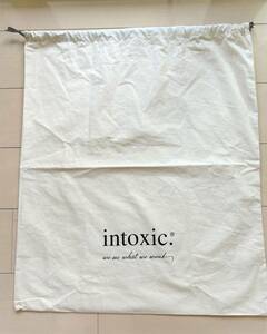 新品同様・今季★intoxic. イントキシック　バッグ　巾着布袋　保存・布バッグ★大き目