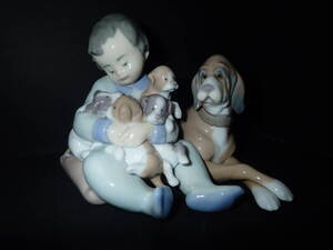 LLADRO リヤドロ みんなお友達 No.5456 置物 インテリア 陶器 高さ約12.1㎝ 少年 犬 子犬