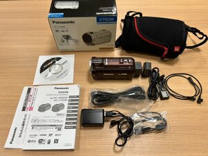 【SPM5390】1円～ Panasonic HC-V750M 動作確認済 箱ケース付き ビデオカメラ パナソニック フルHD 充電器 コード