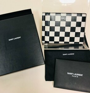 SAINT LAURENT イヴ・サンローラン　フラグメント　カード入れ　マネークリップ式　qoj.YQD04