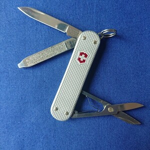 VICTORINOX(ビクトリノックス)クラシック SD ALOX (608)