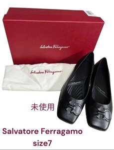 未使用　フェラガモ　フラットシューズ カーフレザー　ガンチーニ　7 M4K271 24センチ　Salvatore Ferragamo サルヴァトーレ　バレエ