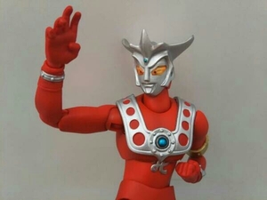 箱あり開封済み バンダイ ULTRAACT ウルトラマンレオ