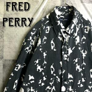 希少 美品 ポルトガル製 FRED PERRY フレッドペリー アニマルアブストラクトプリント 総柄 ボタンダウンシャツ ブラック 黒 M