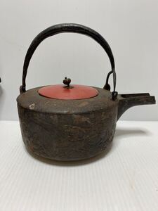 鉄瓶　鉄銚子　鋳物　 時代物 茶道具 煎茶道具　酒器　鳥　燗瓶　蔵出し　旧家　錆有り　現状品