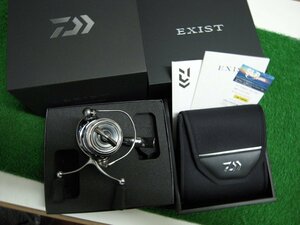 超美品 A ダイワ 22 イグジストLT 2500S-DH 日本製 バス エギング トラウト DAIWA EXIST JAPAN 発送サイズA