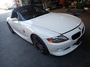 4UPJ-13629997］BMW Z4 ロードスター BT30 部品販売 カットボディ コアサポート フェンダー ガラス ボンネット ドア 内装 外装 エンジン